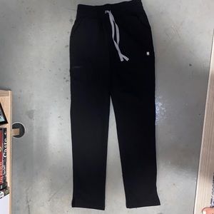 Black Fig high waisted XS scrub pants